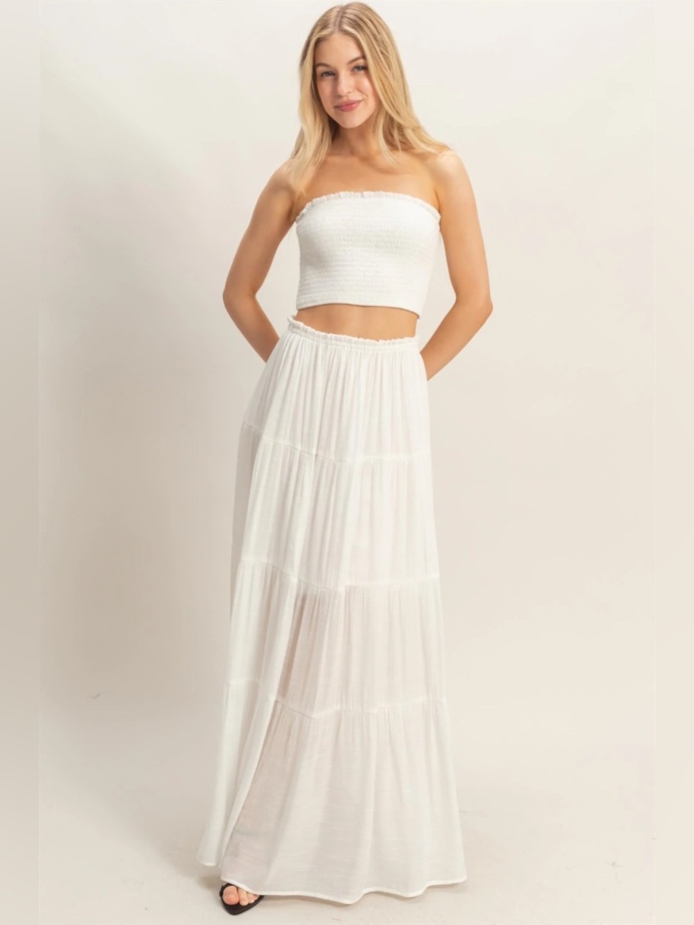 NEW HYFVE White Smocked Tube Top & Tiered Maxi Skirt Set Size Large - Picture 6 of 8